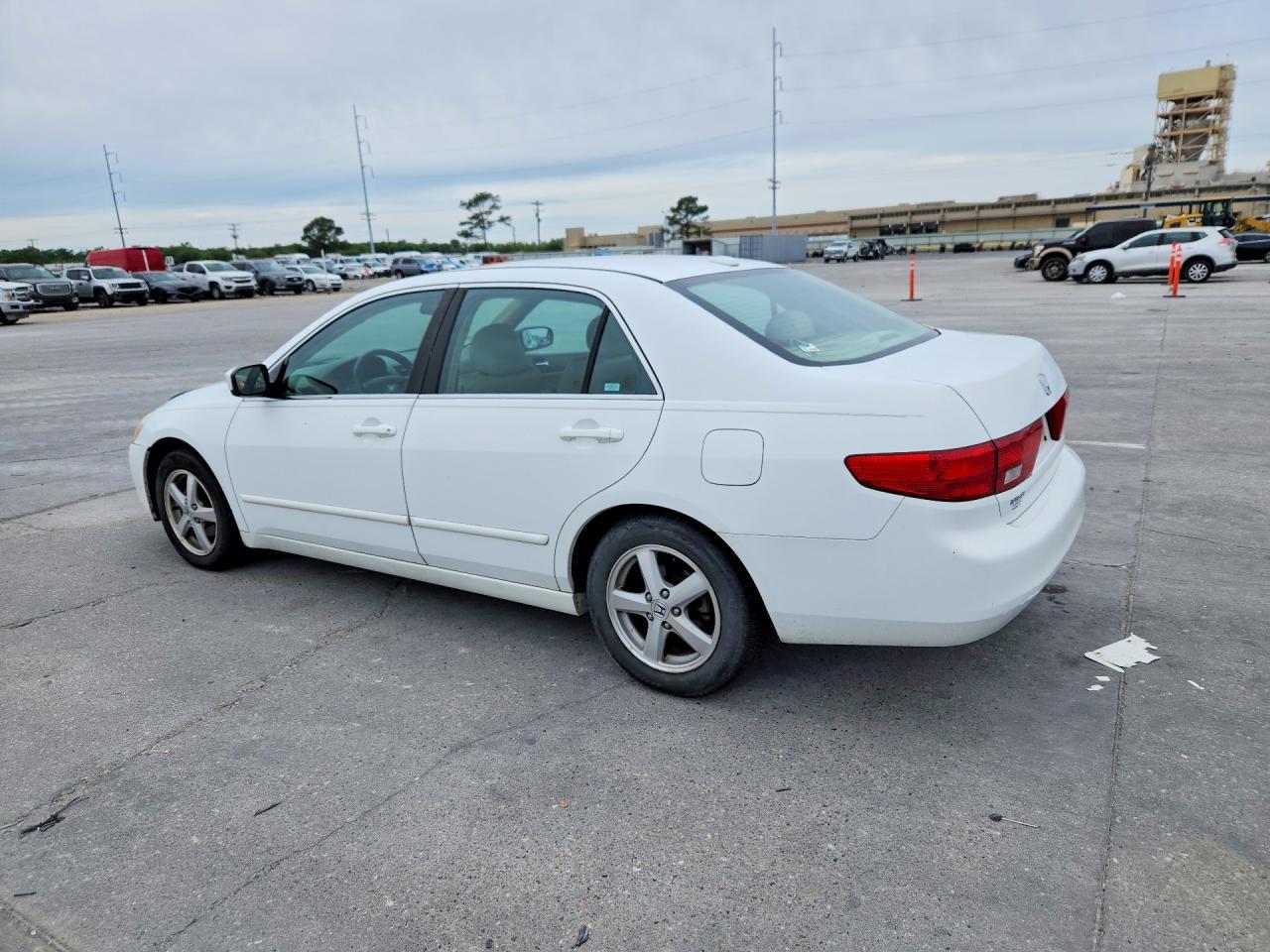 2005 Honda Accord - Фото 2