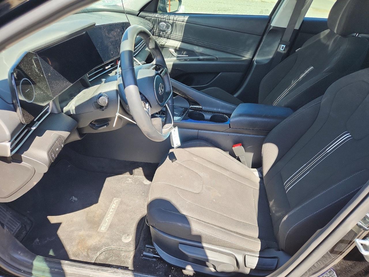 2023 Hyundai Elantra Sel - Фото 7
