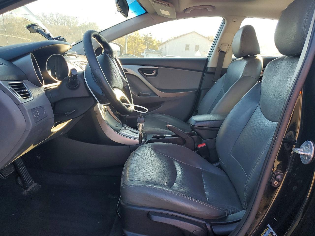 2012 Hyundai Elantra Limited - Фото 7