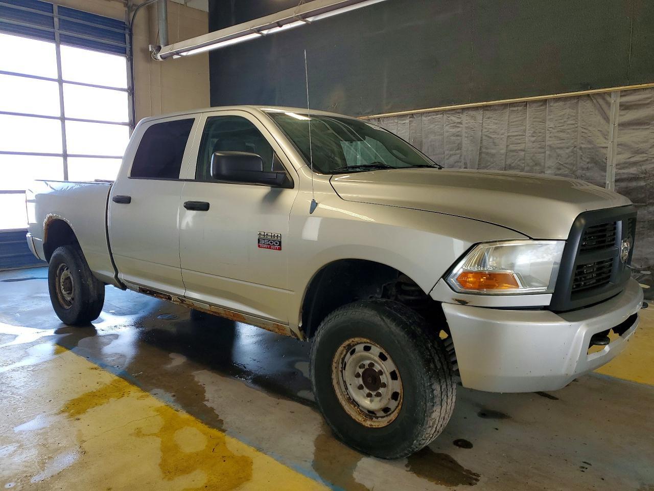 2012 Dodge 3500 - Фото 4