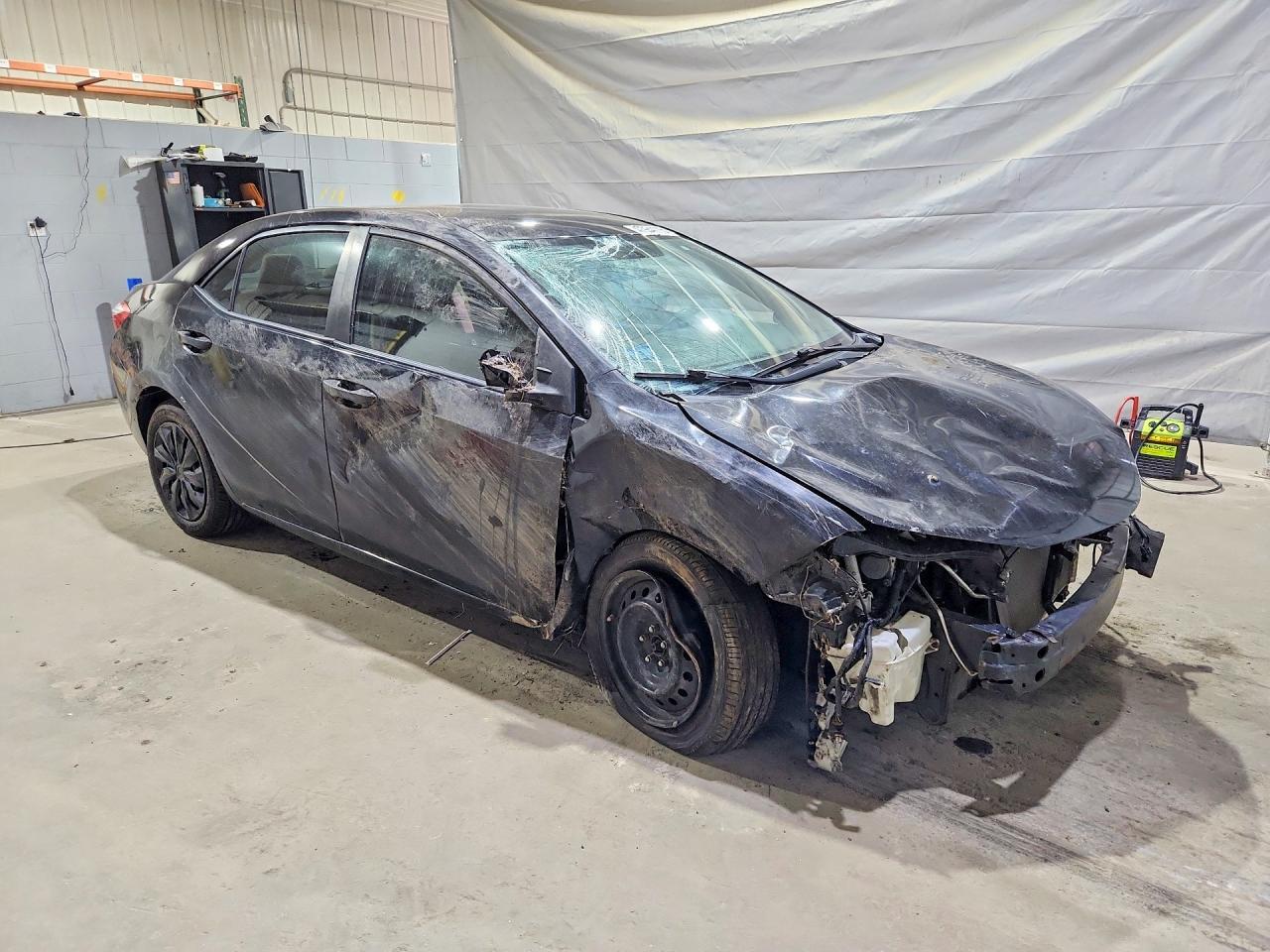 2015 Toyota Corolla Le - Фото 4