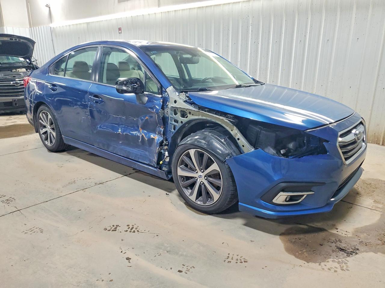 2019 Subaru Legacy 3.6R Limited - Фото 4