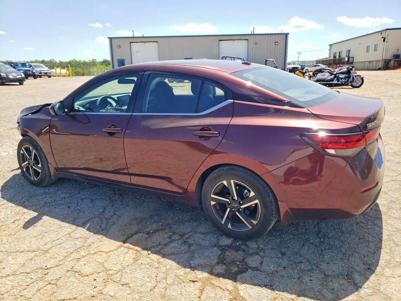 2025 Nissan Sentra Sv - Image 2
