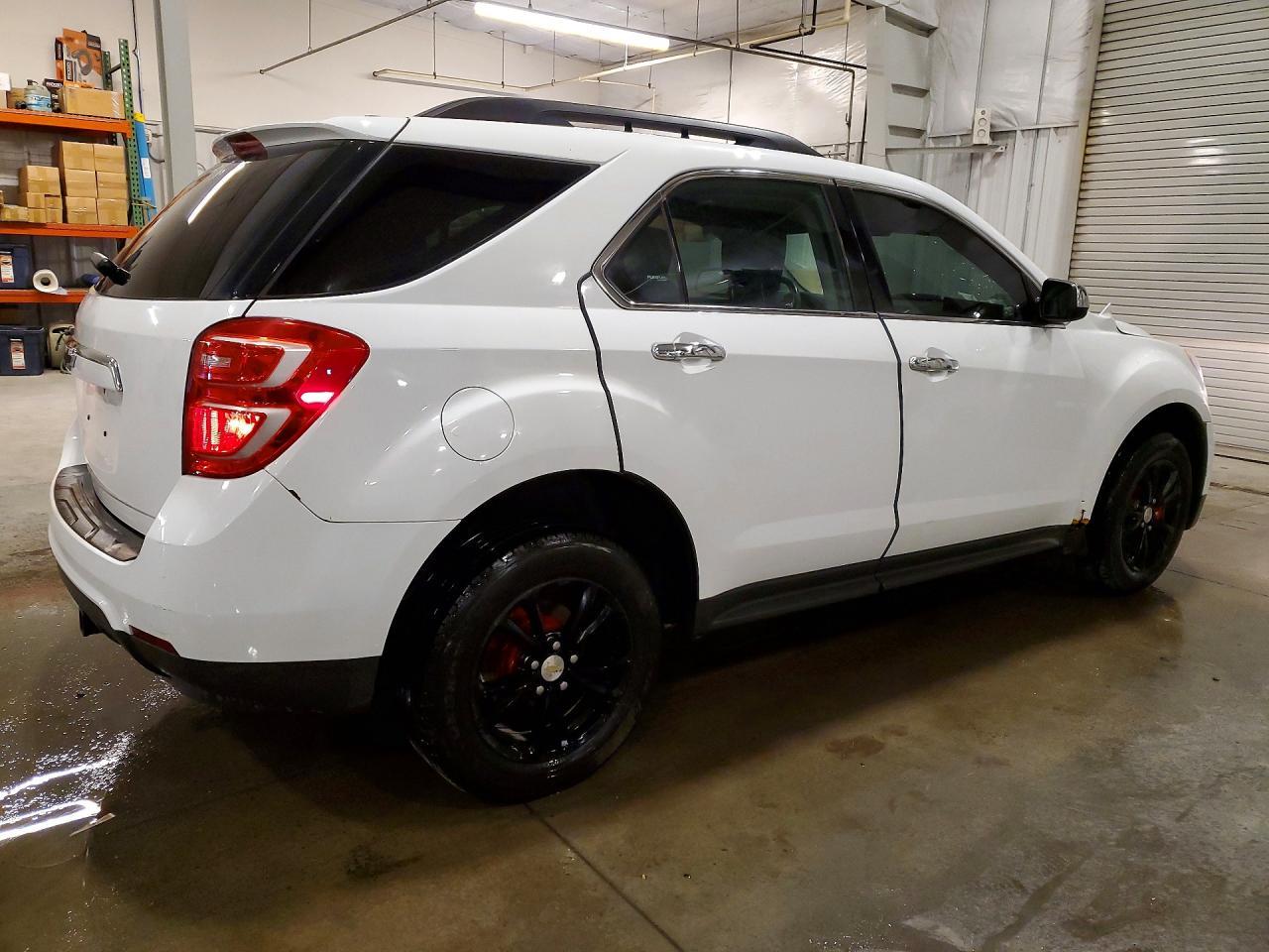 2016 Chevrolet Equinox Lt - Image 3