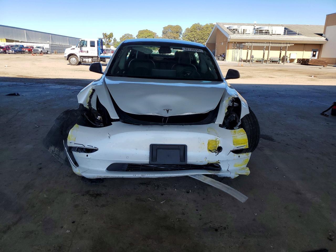 2022 Tesla Model 3 - Фото 5