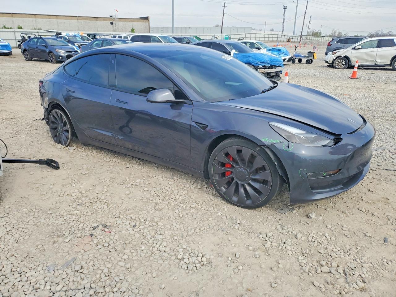 2023 Tesla Model 3 - Image 4