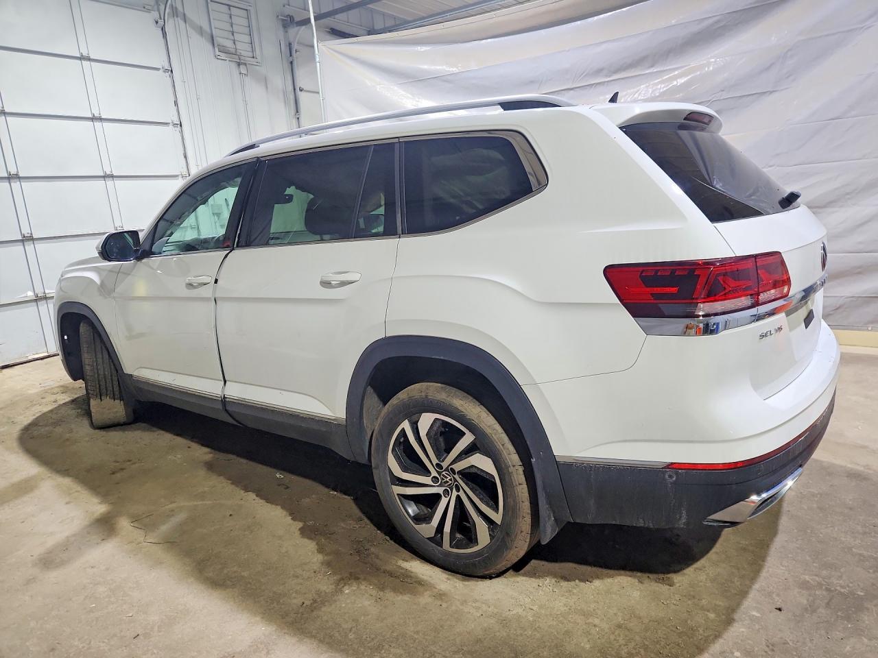 2021 Volkswagen Atlas Sel Premium - Фото 2