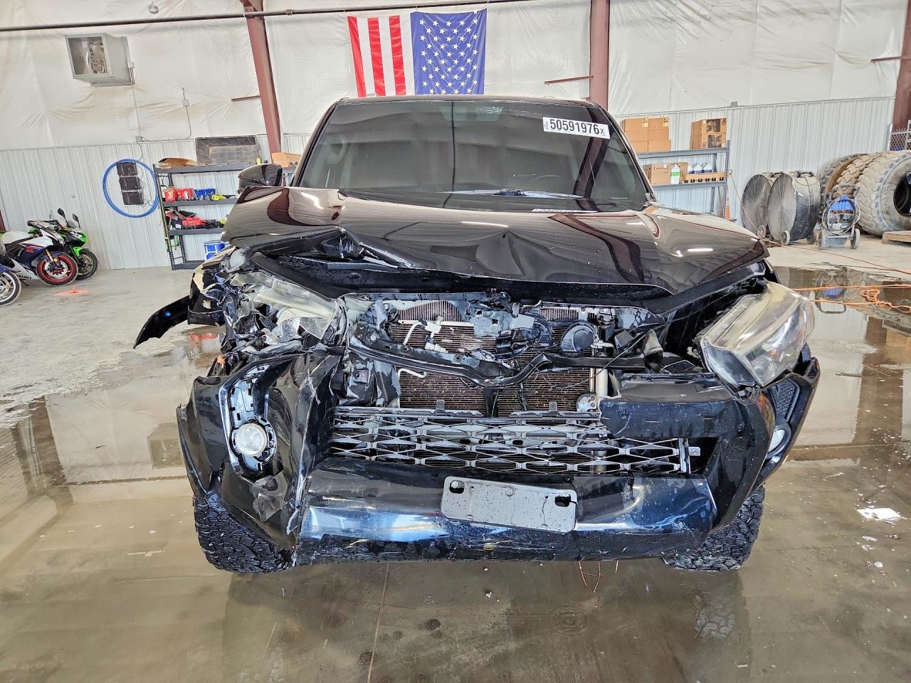 2018 Toyota 4Runner Sr5 - Image 5