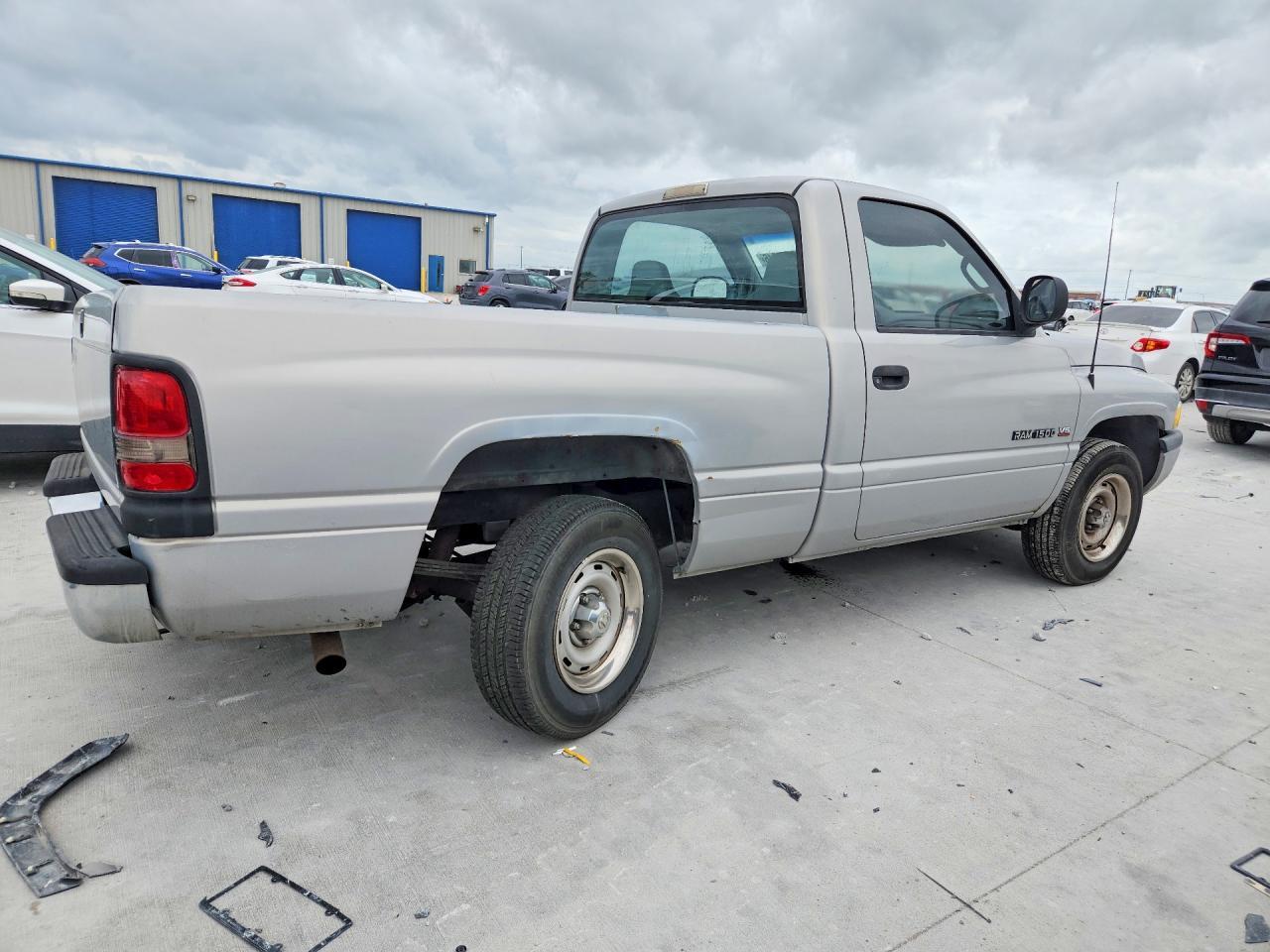 1998 Dodge Ram 1500 - Фото 3