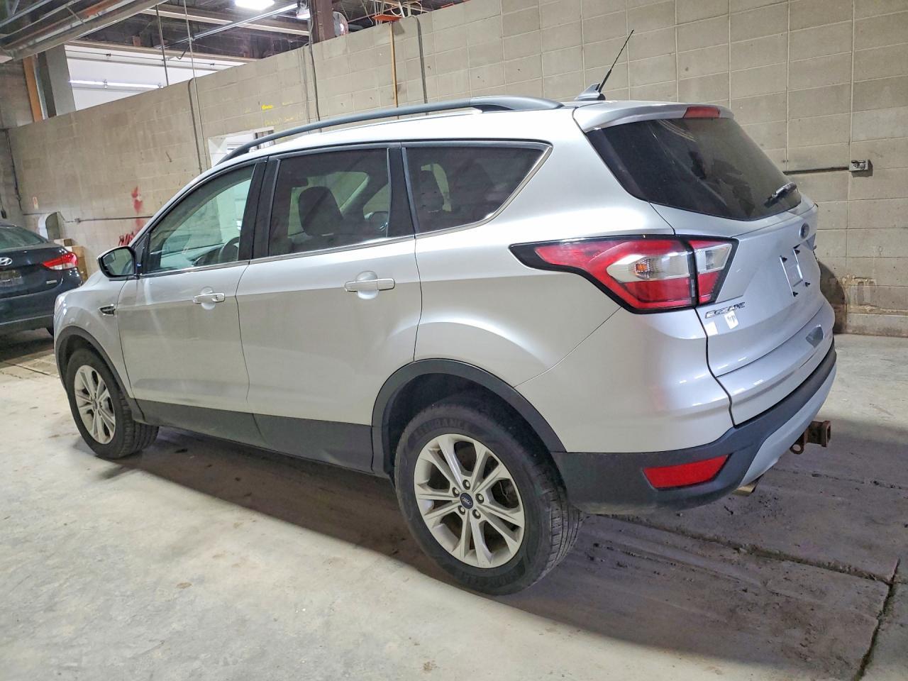 2018 Ford Escape Se - Image 2