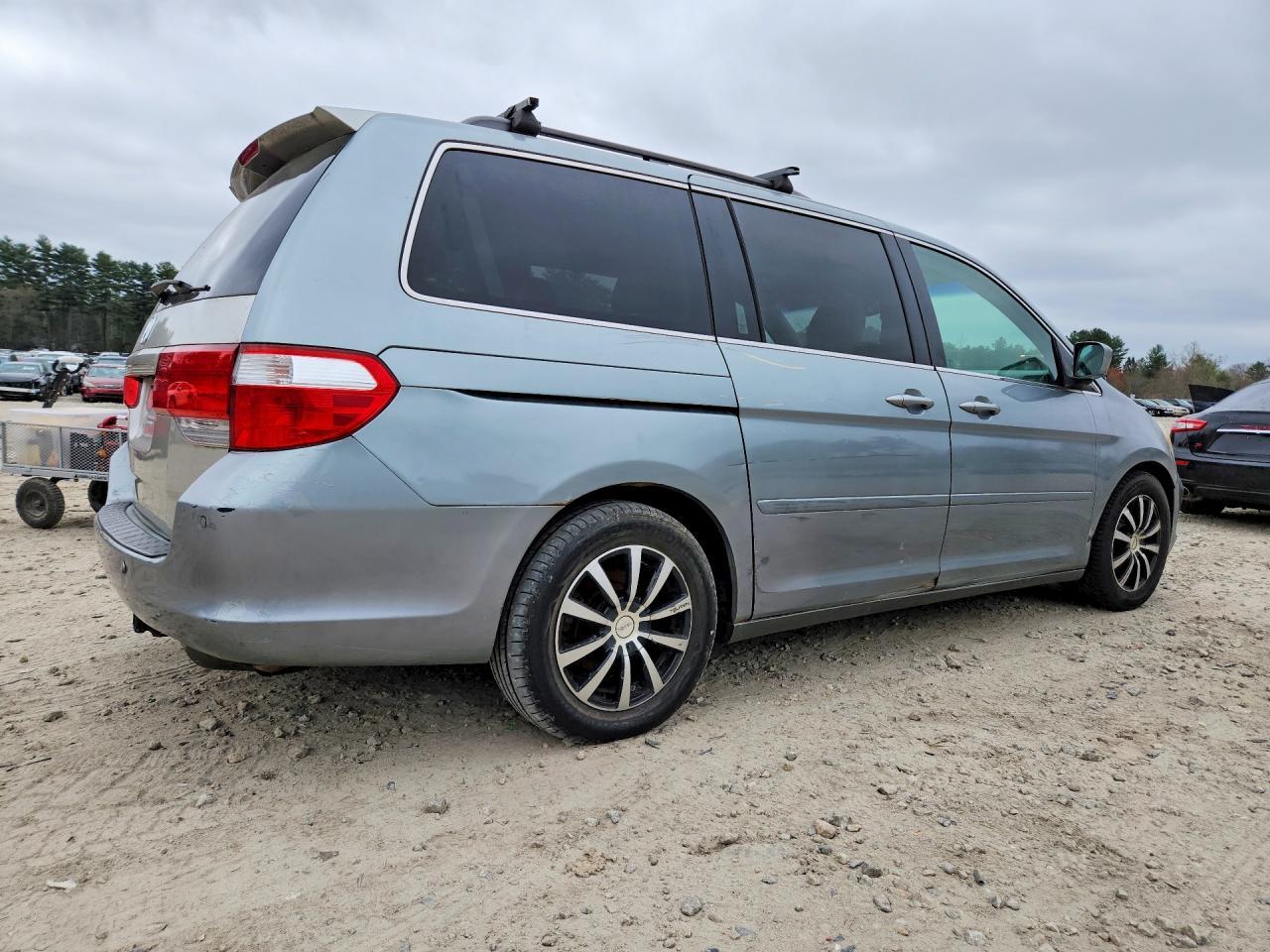 2006 Honda Odyssey Touring - Фото 3