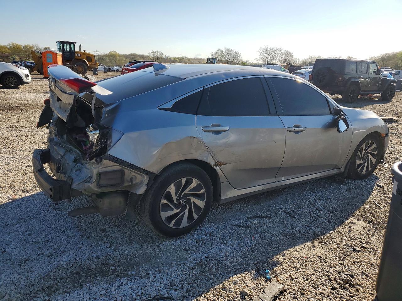 2018 Honda Civic Ex - Фото 3