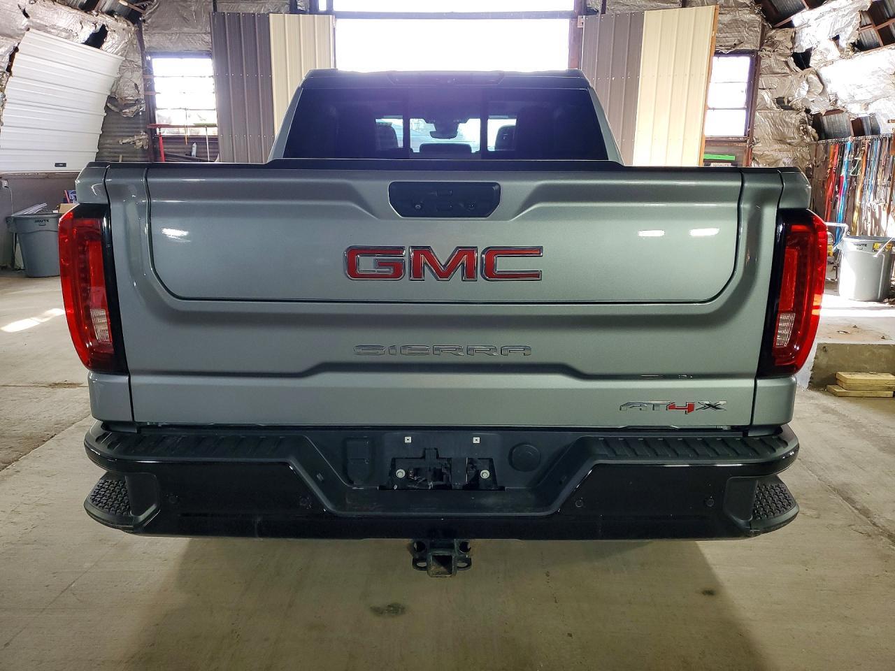 2023 GMC Sierra K1500 At4X - Image 6