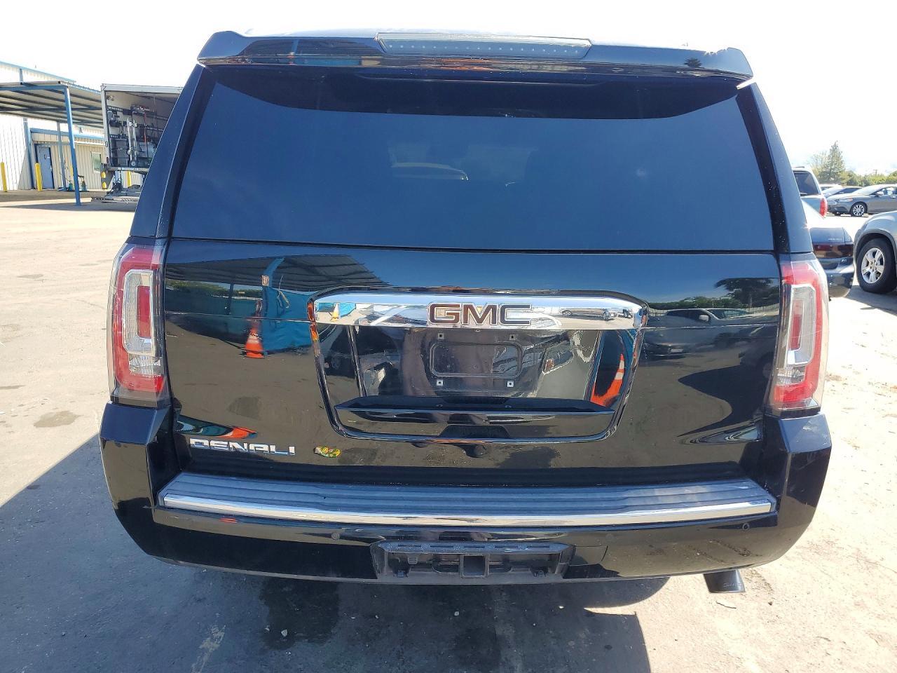 2015 GMC Yukon Xl Denali - Image 6