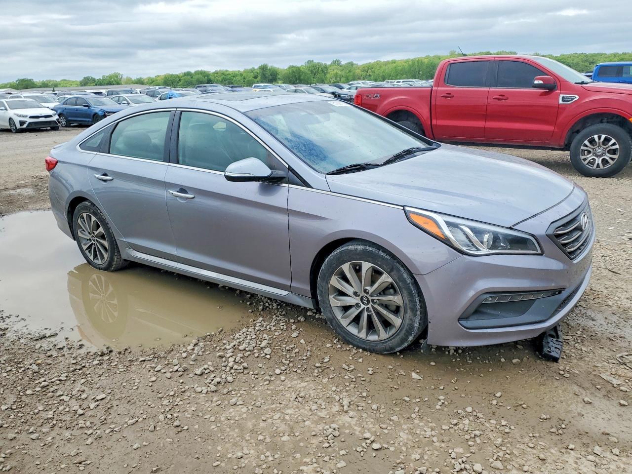 2016 Hyundai Sonata Sport - Image 4