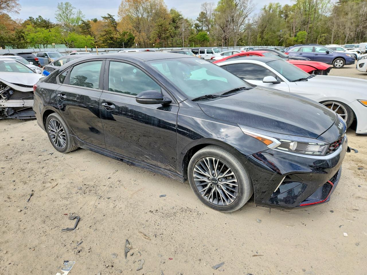 2024 Kia Forte Gt-Line - Image 4