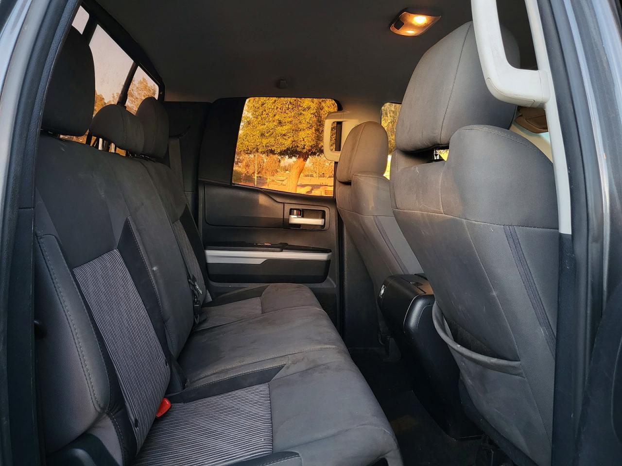 2014 Toyota Tundra Double Cab Sr - Image 6
