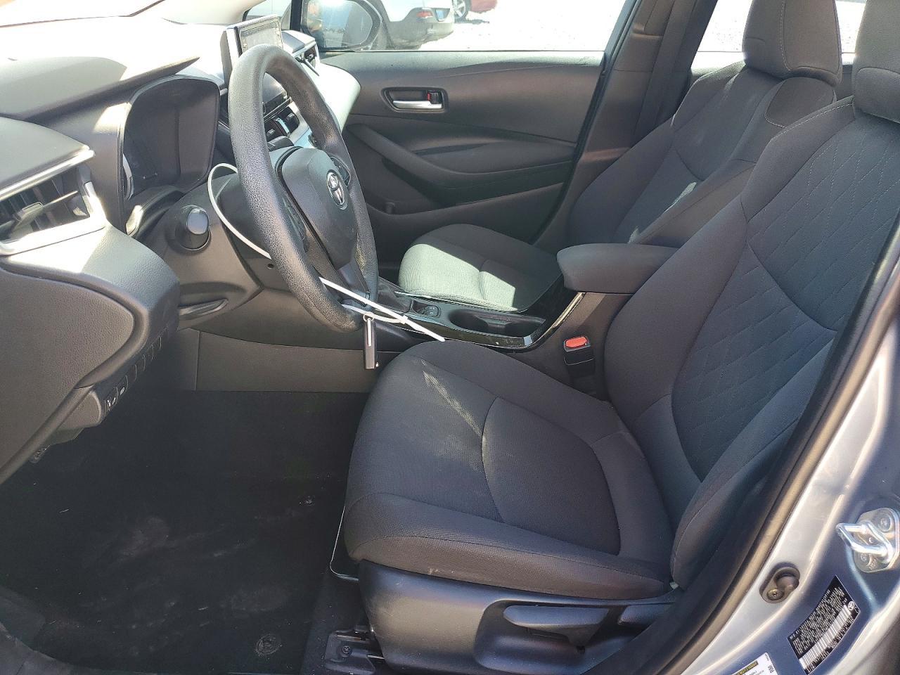 2021 Toyota Corolla Le - Фото 7