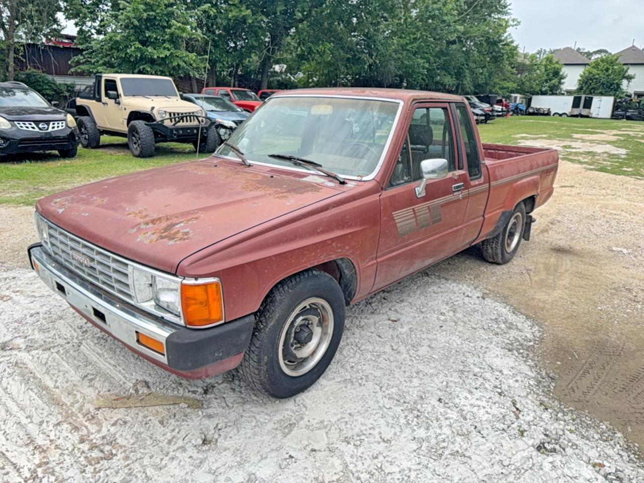 1985 Toyota Pickup Xtracab Rn56 Dlx - Фото 2