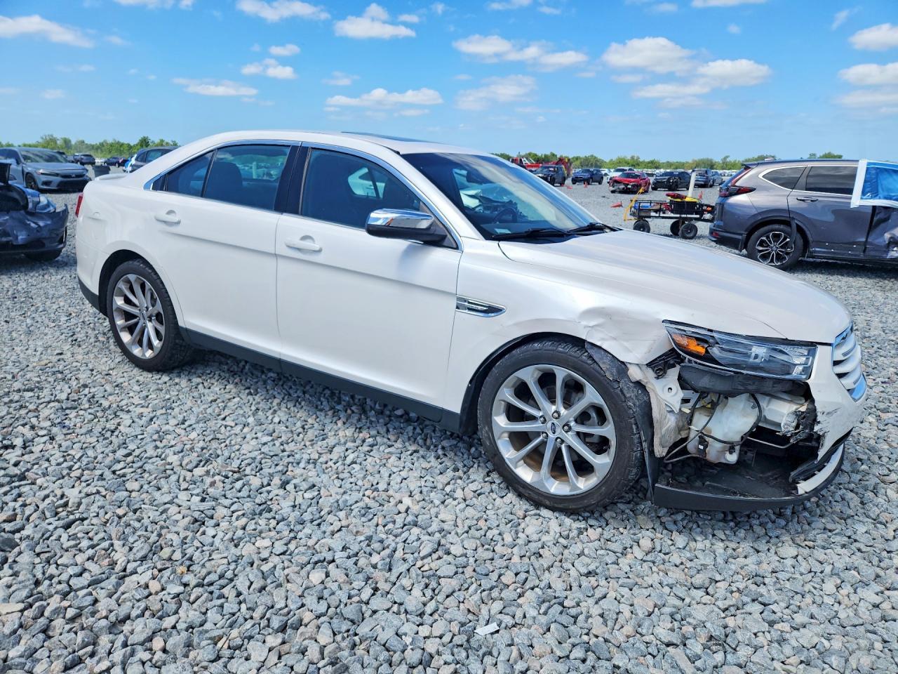 2018 Ford Taurus Limited - Фото 4