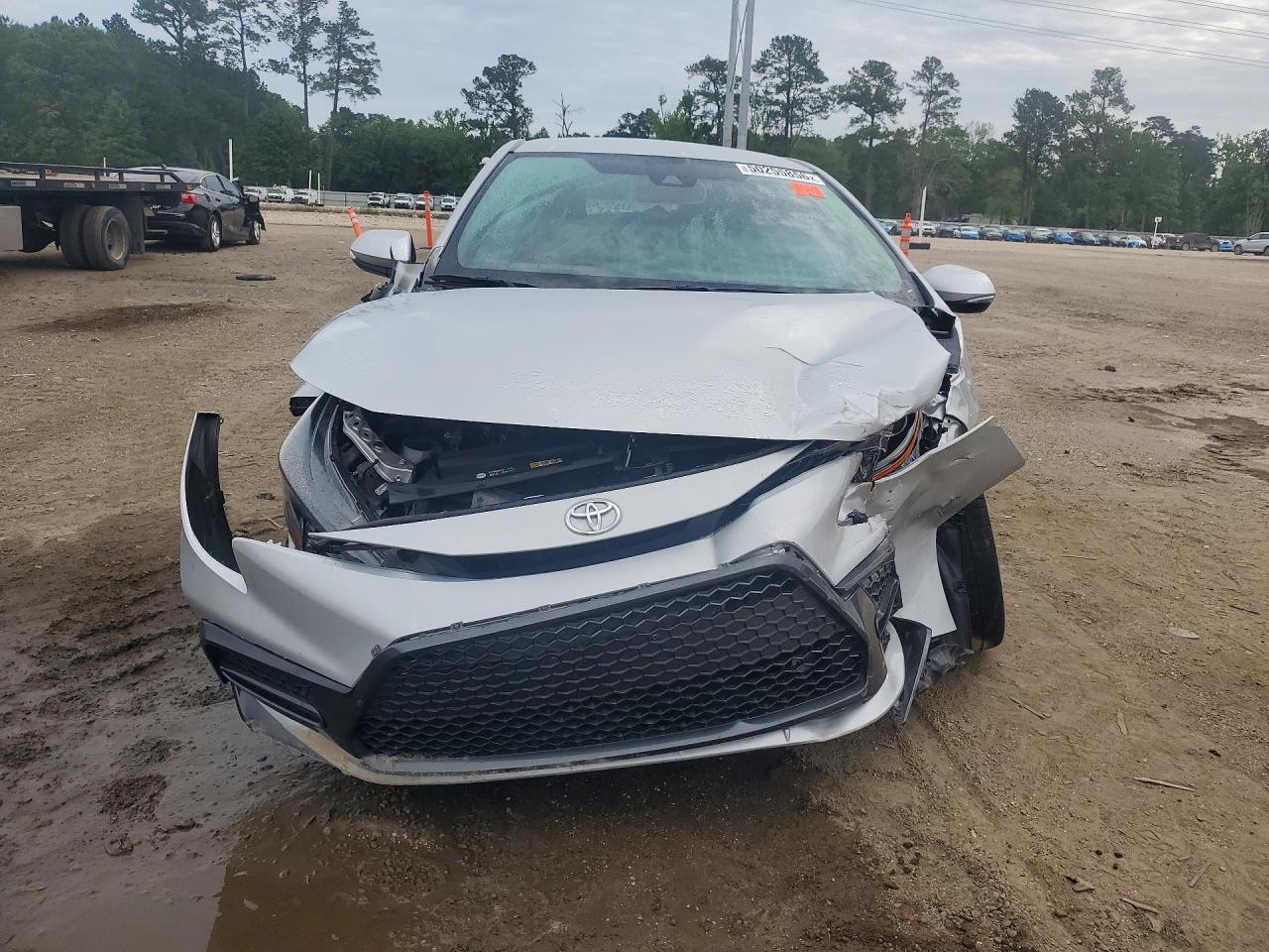 2022 Toyota Corolla Se - Image 5