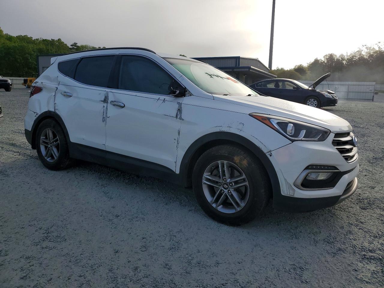 2017 Hyundai Santa Fe Sport 2.4L - Фото 4