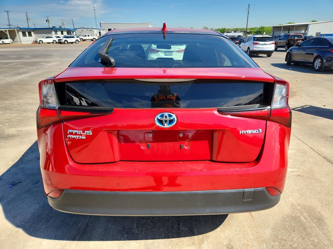 2020 Toyota Prius Le Awd-E - Фото 6