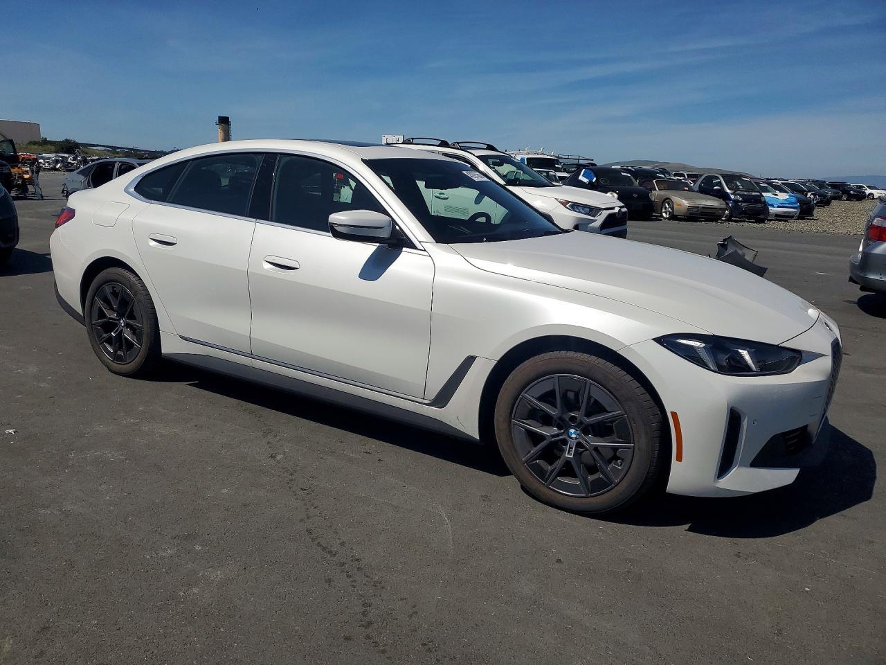 2025 BMW I4 Edrive 40 - Image 4
