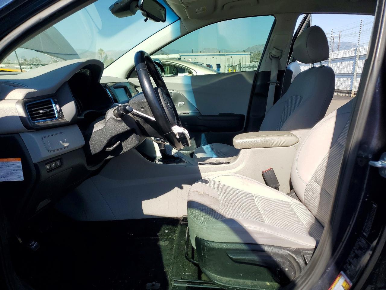 2019 Kia Niro Plug-In Hybrid Lx - Фото 7