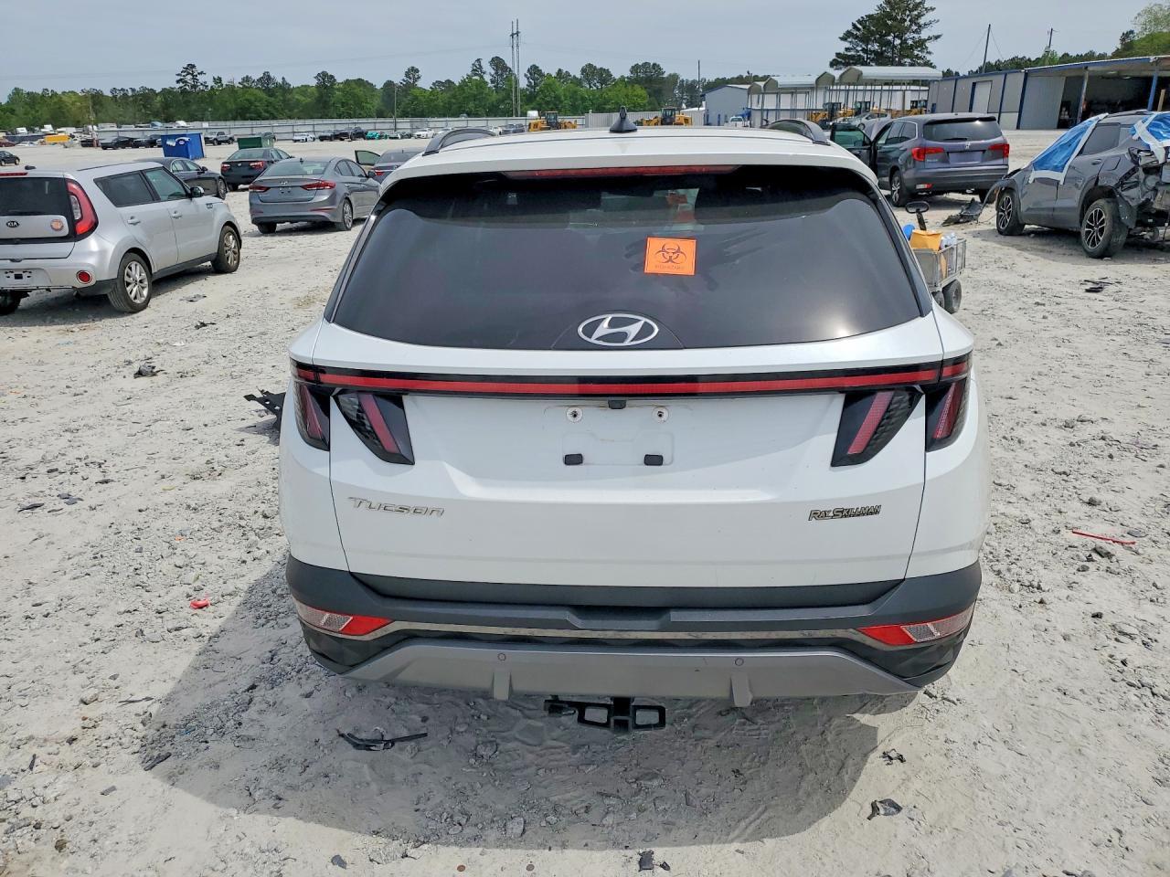 2022 Hyundai Tucson Limited - Image 6