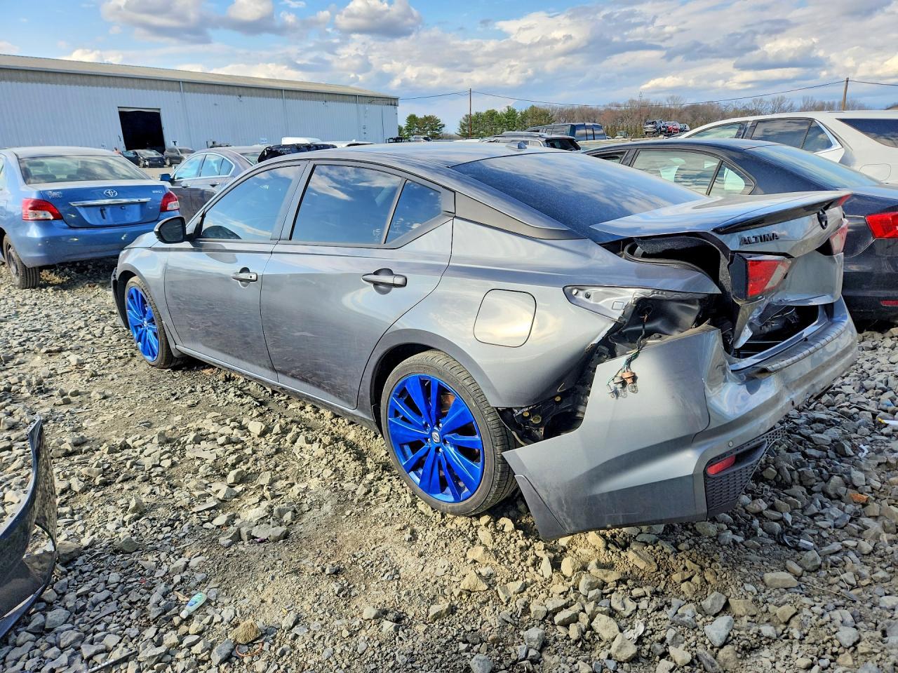 2022 Nissan Altima 2.5 Sr - Фото 2