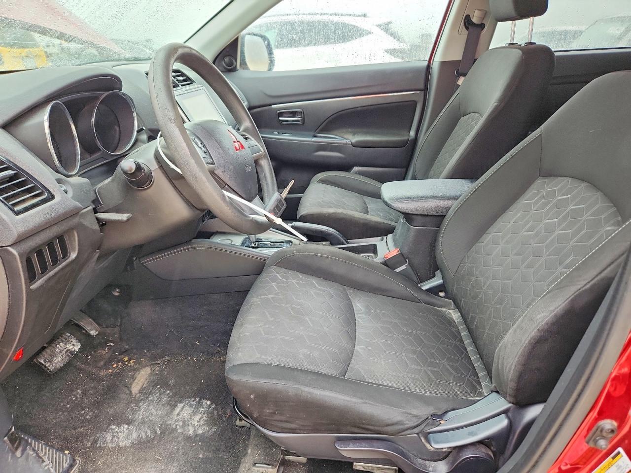 2020 Mitsubishi Outlander Sport Es - Фото 7