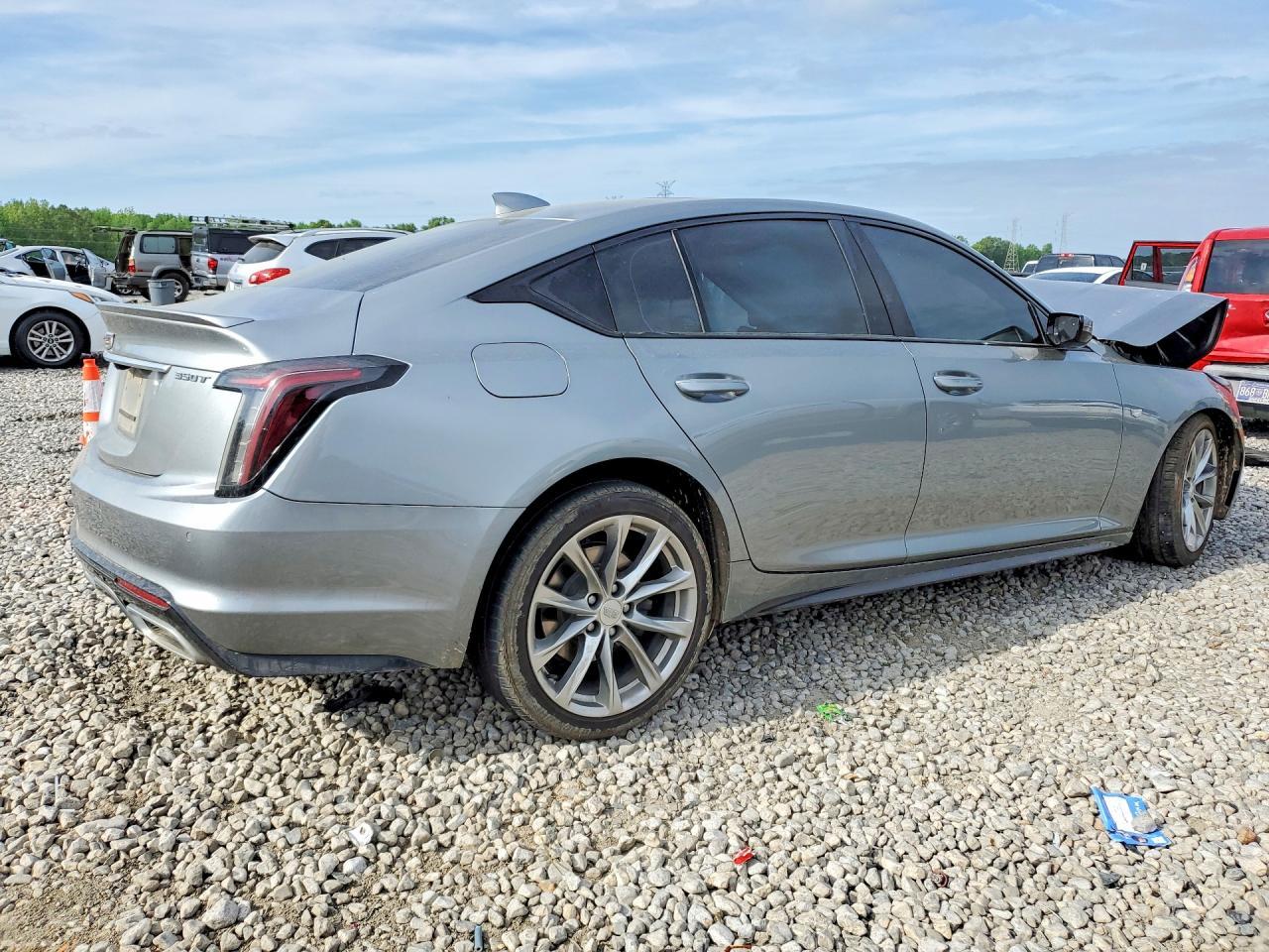 2023 Cadillac Ct5 Sport - Image 3