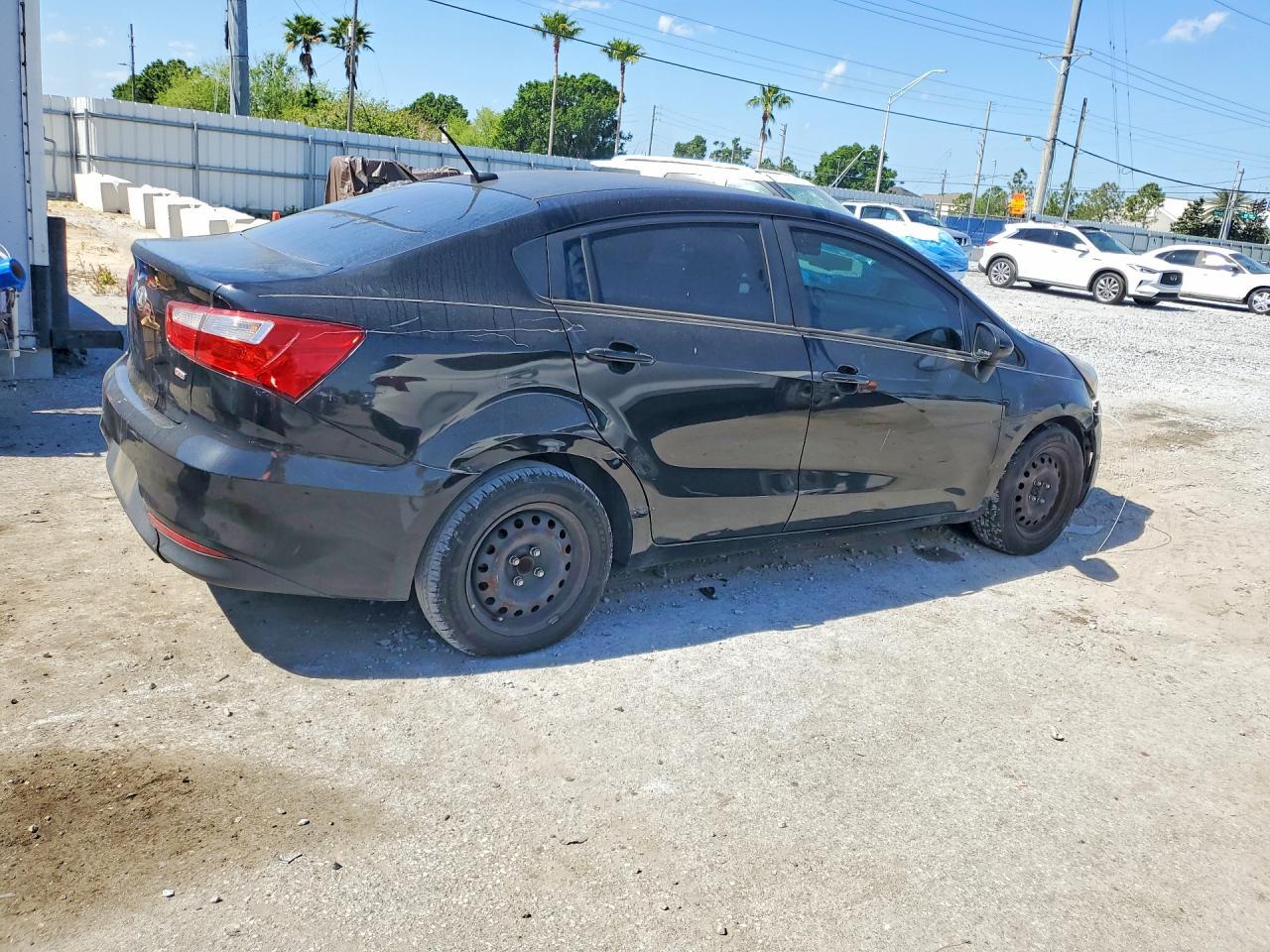 2017 Kia Rio Lx - Фото 3