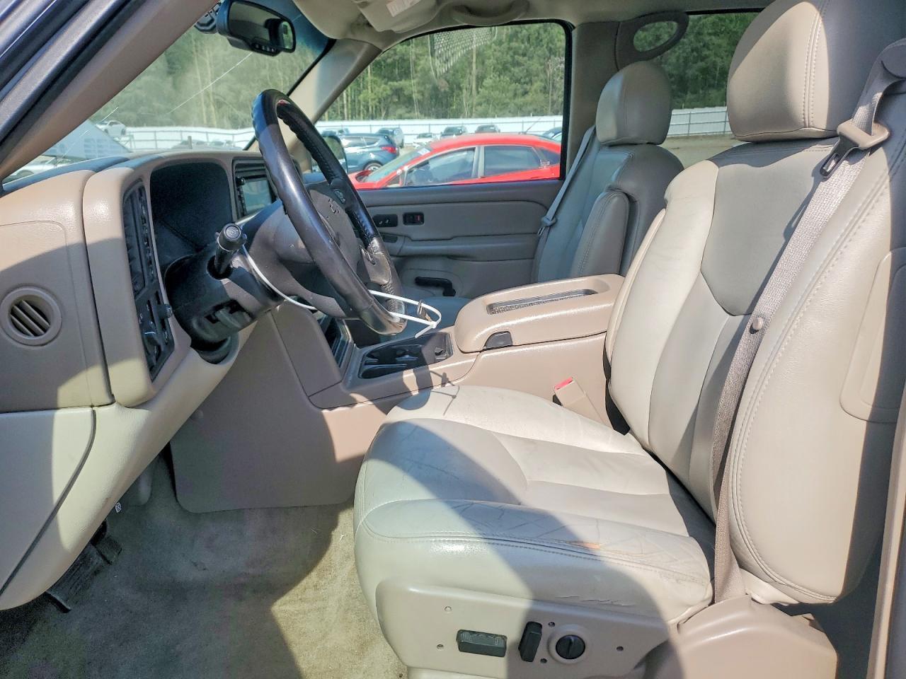 2006 Chevrolet Tahoe K1500 - Image 7