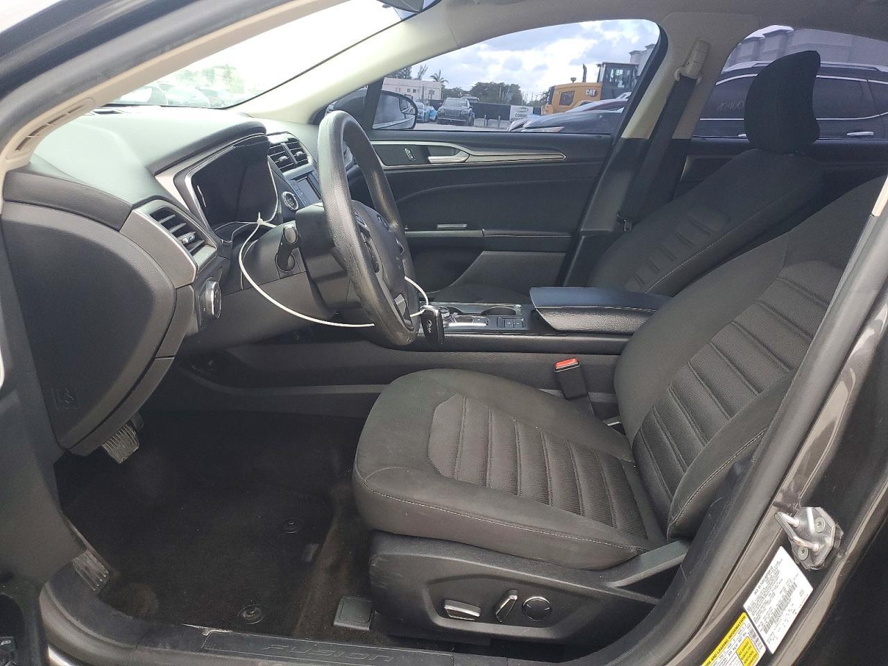 2017 Ford Fusion Se Hybrid - Фото 7