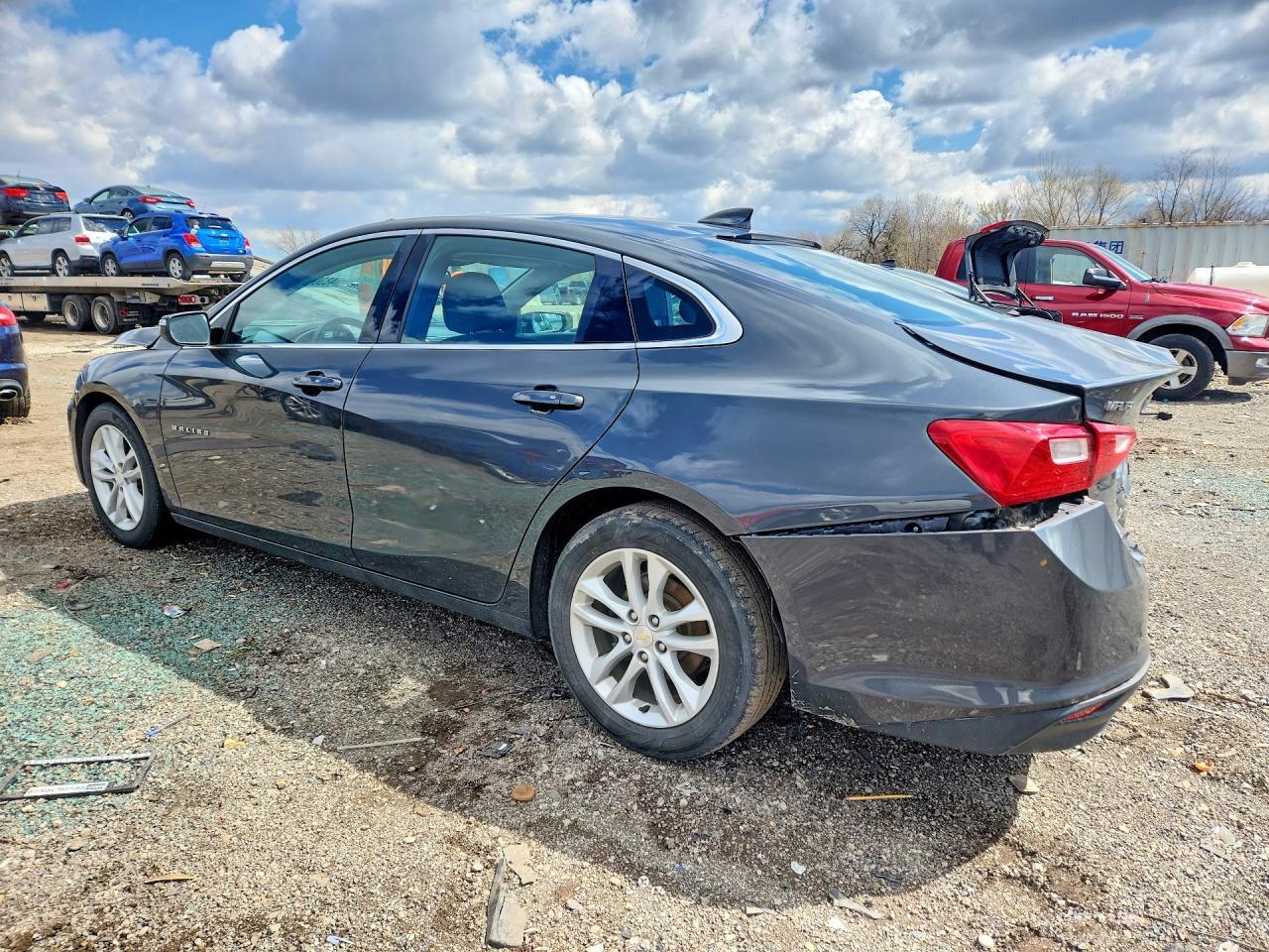 2018 Chevrolet Malibu Lt - Фото 2