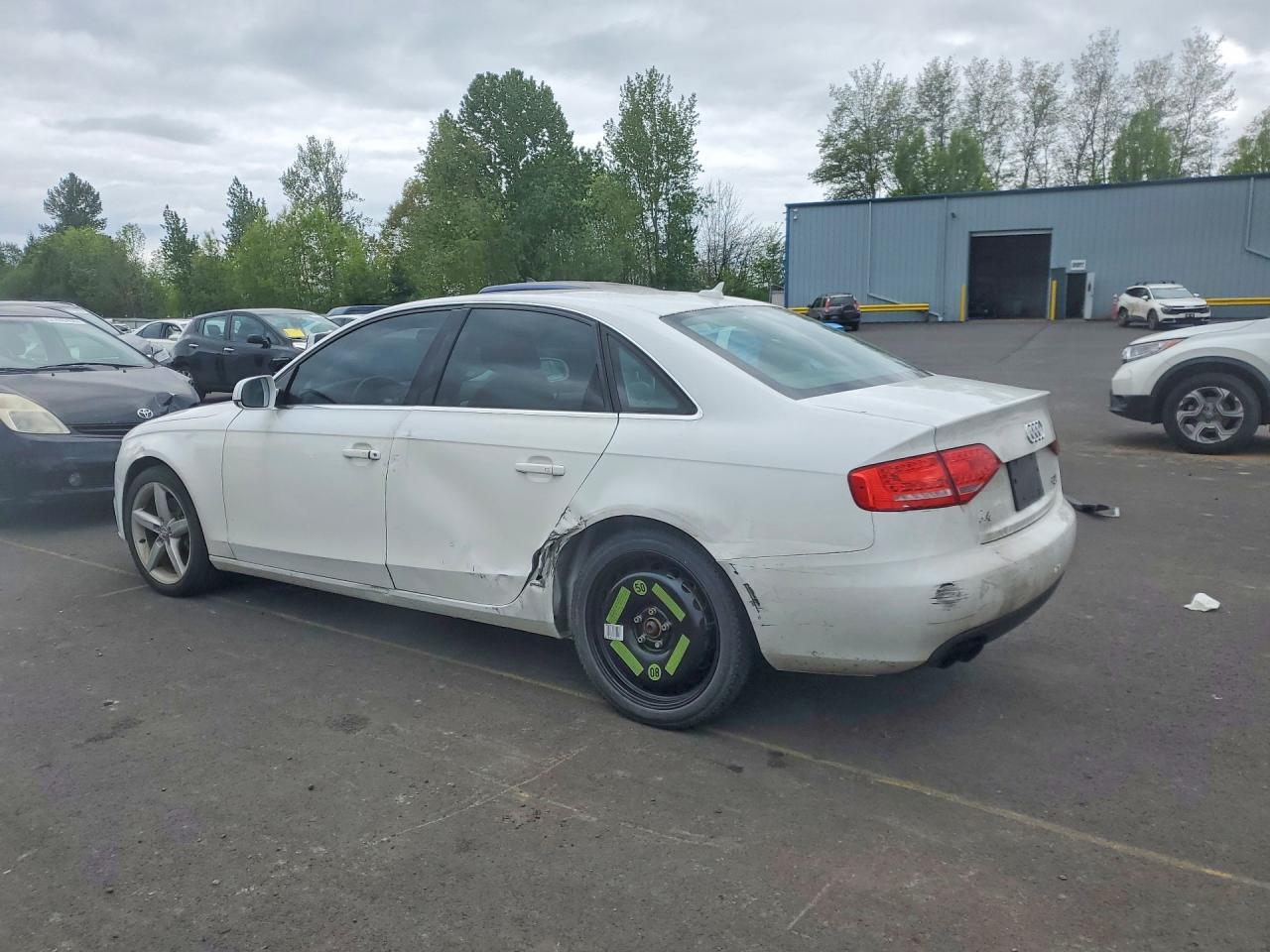 2011 Audi A4 Premium Plus - Фото 2