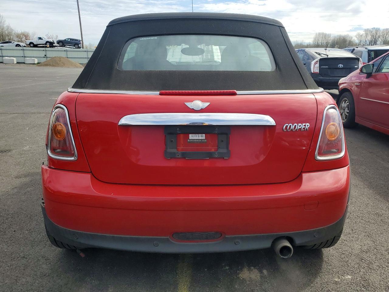 2010 Mini Cooper - Image 6
