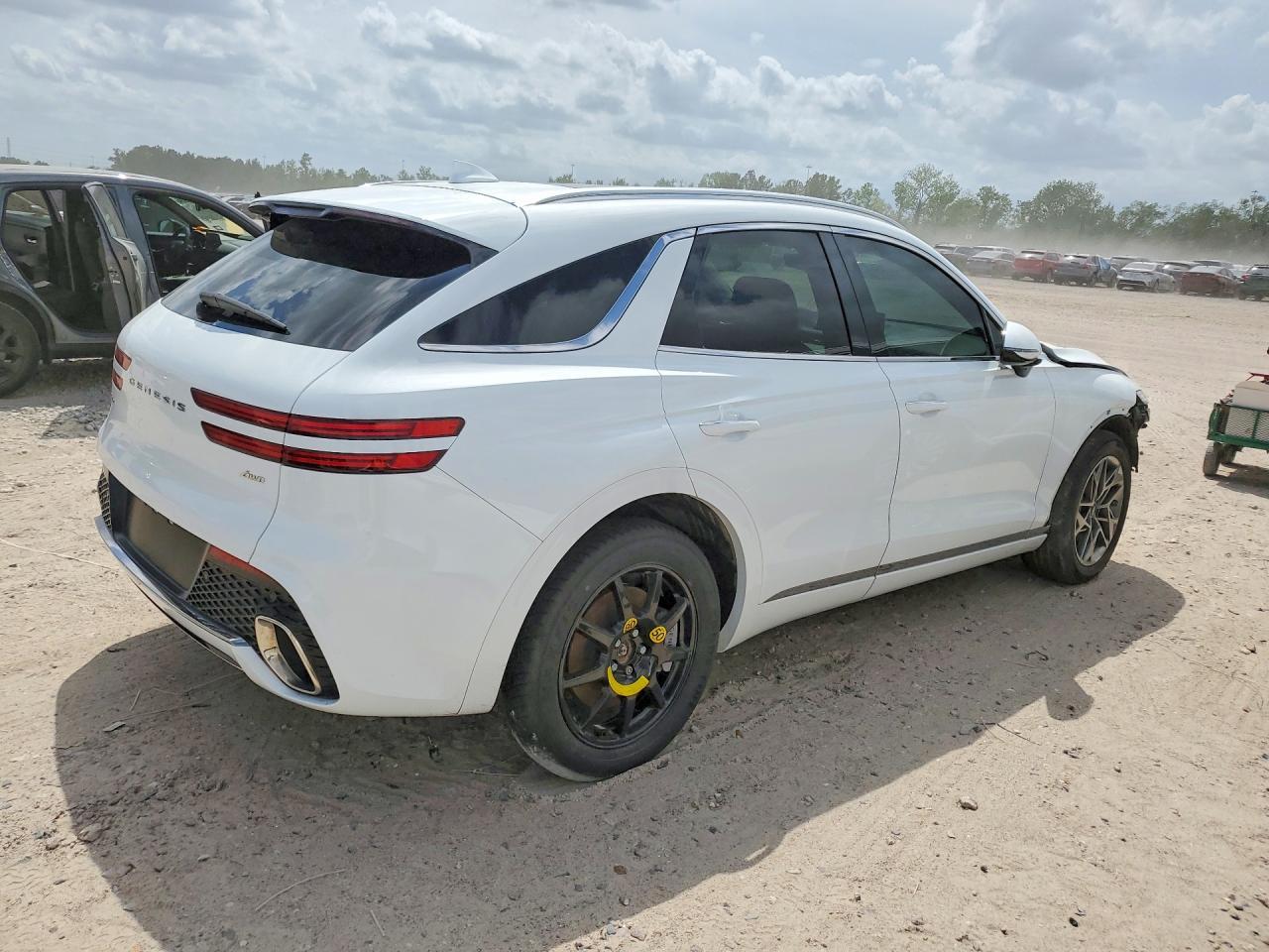 2025 Genesis Gv70 2.5T Standard - Фото 3