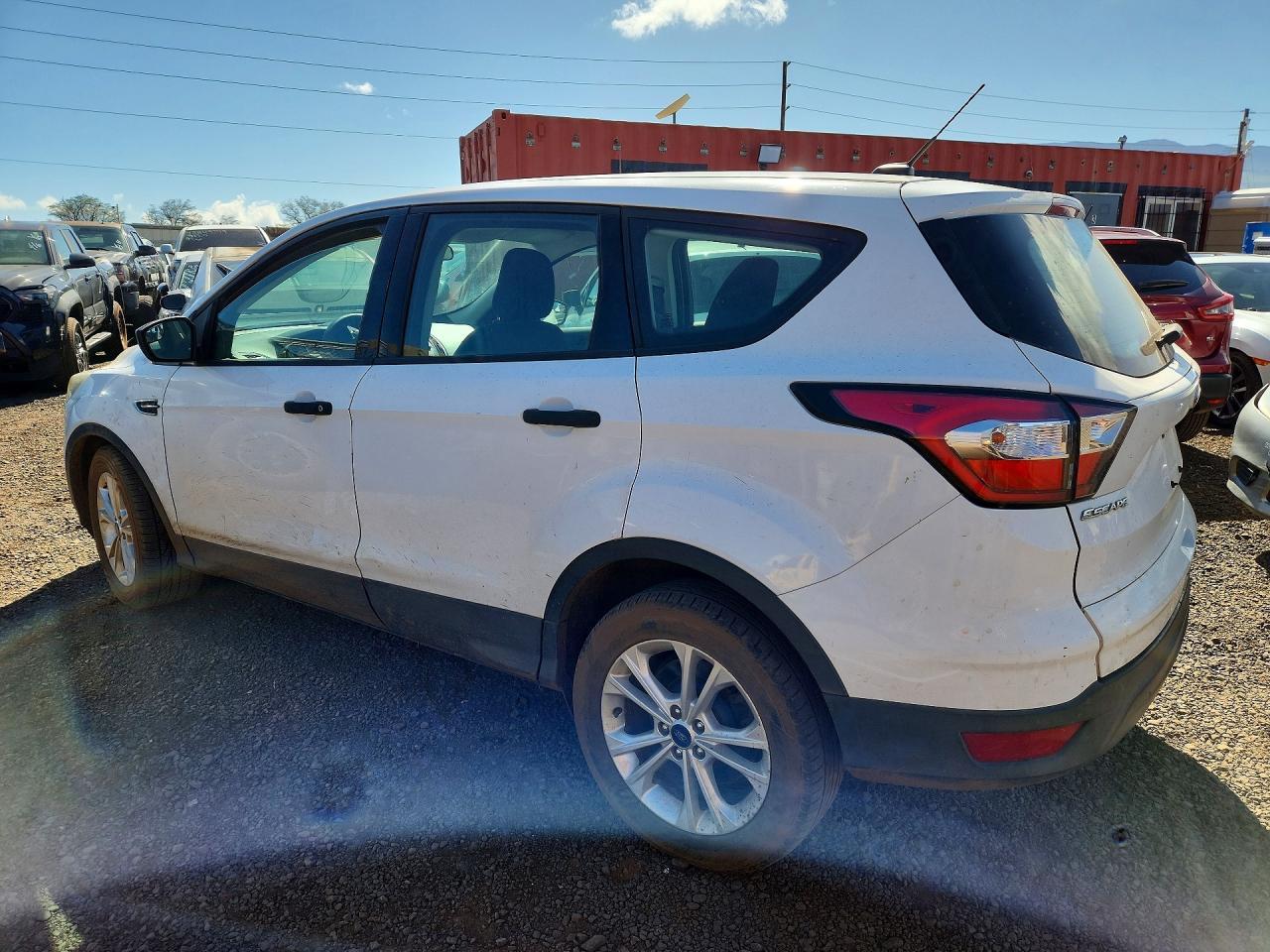2018 Ford Escape S - Фото 2