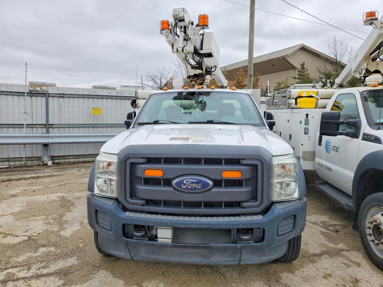 2015 Ford F450 Super Duty - Image 5