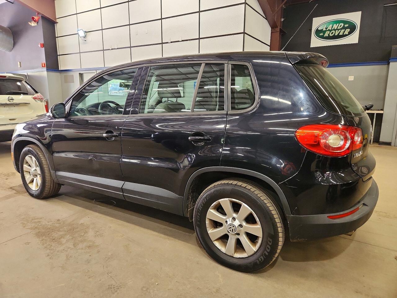2010 Volkswagen Tiguan Se - Фото 2