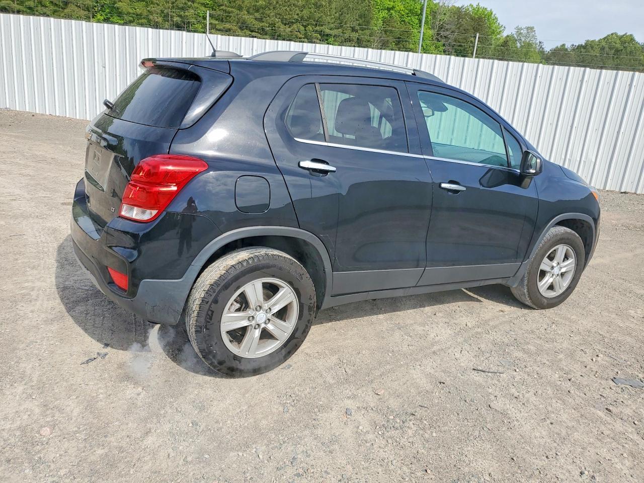2019 Chevrolet Trax 1Lt - Image 3