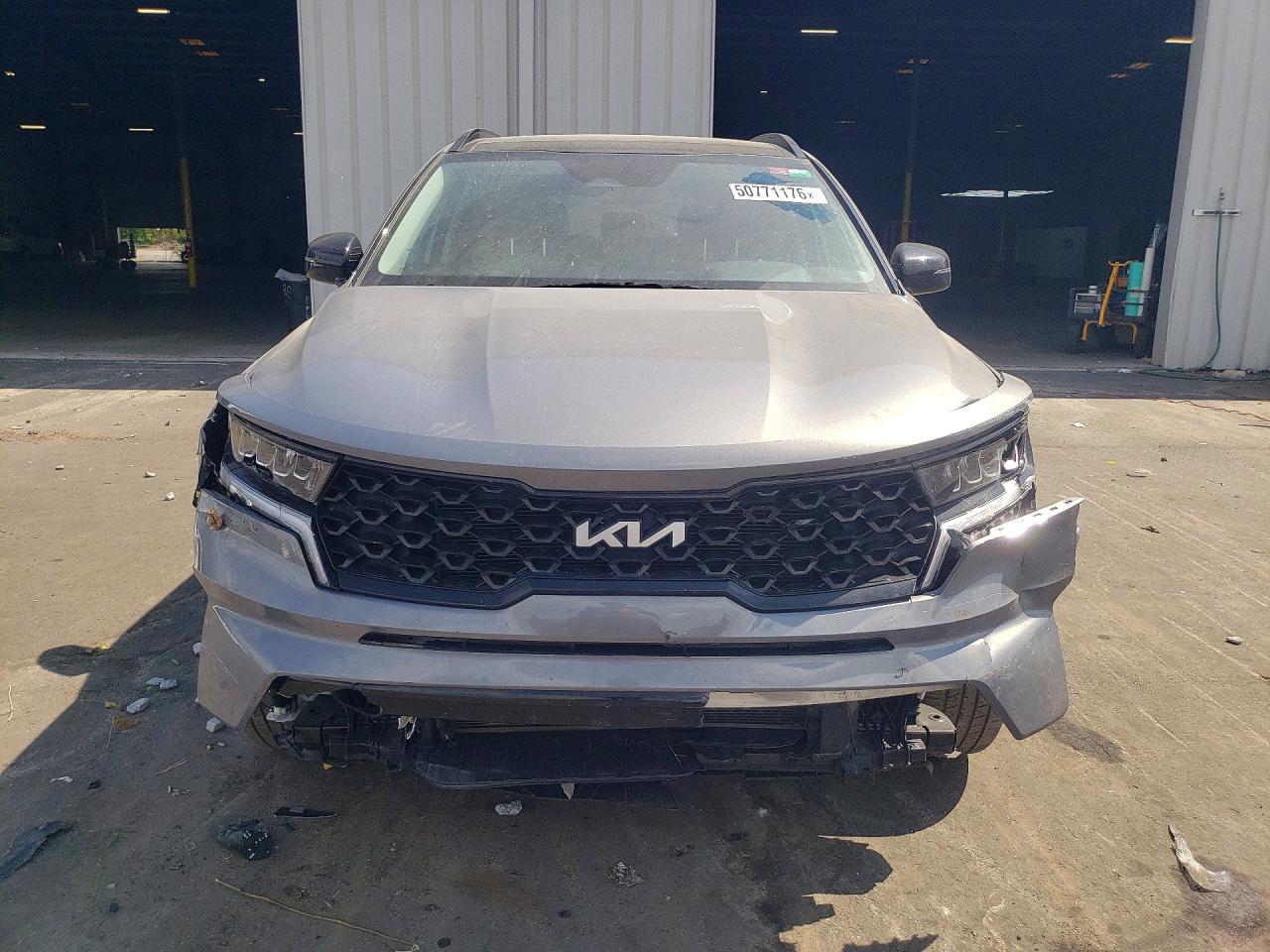 2023 Kia Sorento S - Image 5