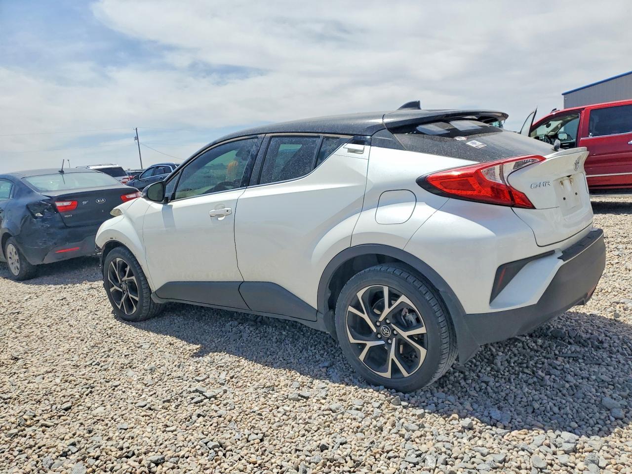 2019 Toyota C-Hr Limited - Фото 2