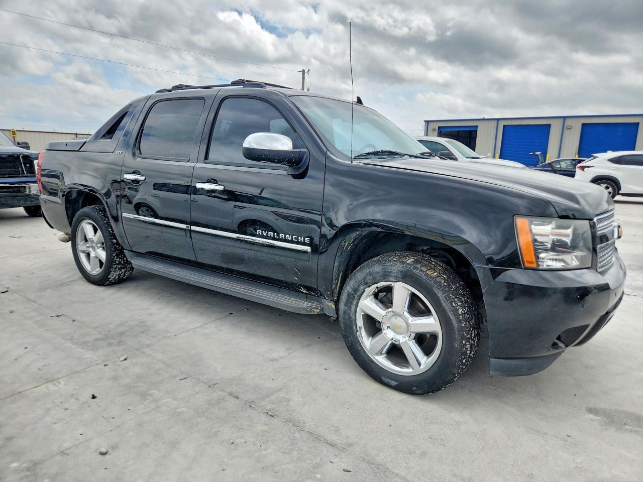 2012 Chevrolet Avalanche Ltz - Фото 4