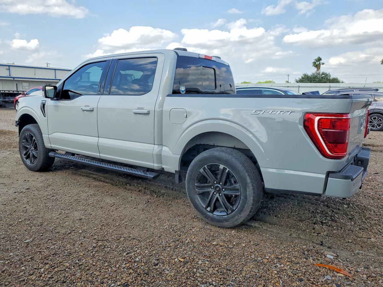 2023 Ford F150 Supercrew - Фото 2