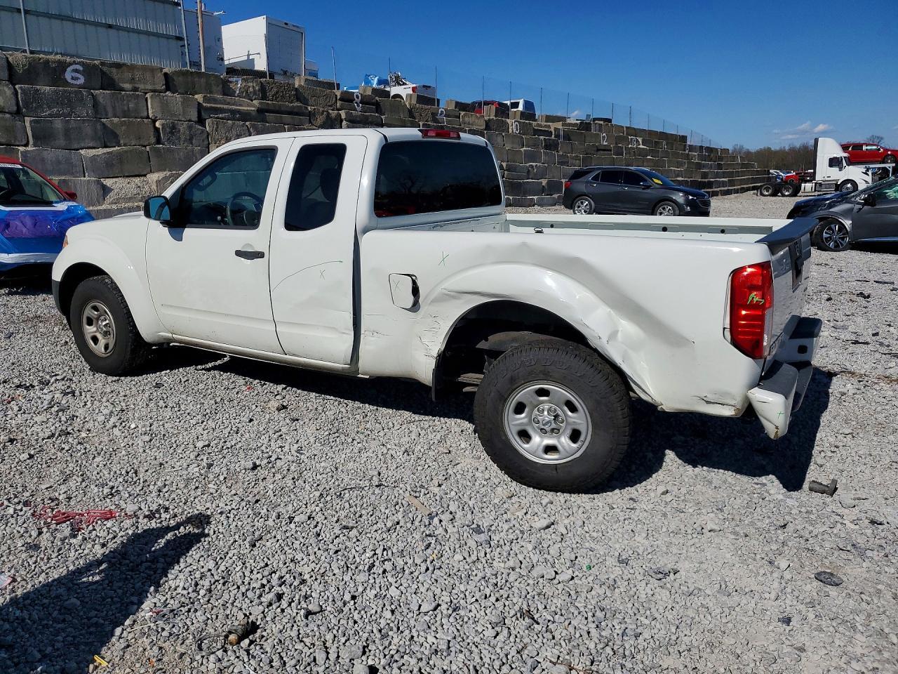2017 Nissan Frontier S - Image 2