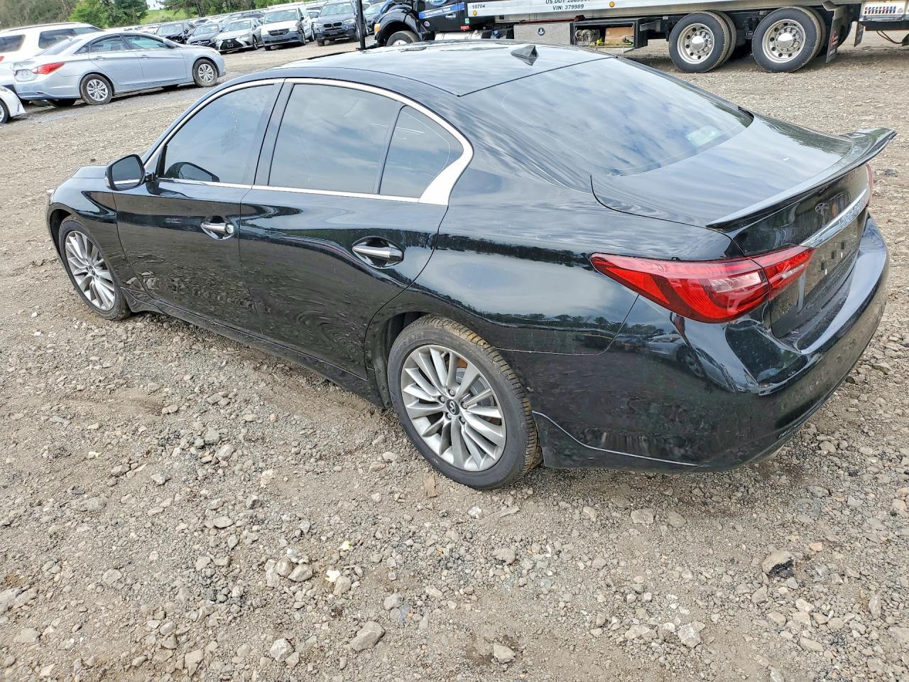 2019 Infiniti Q50 3.0T Luxe - Image 2
